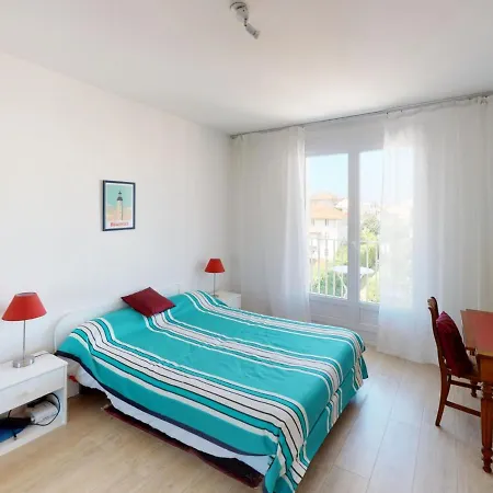 Appartement Biarritz, 2 Pieces, 4 Personnes - Fr-1-621-22 *